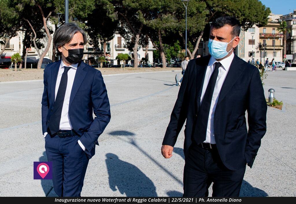 Sindaco Giuseppe Falcomata Presidente Anci Antonio Decaro Inaugurazione Waterfront Reggio Calabria (3)