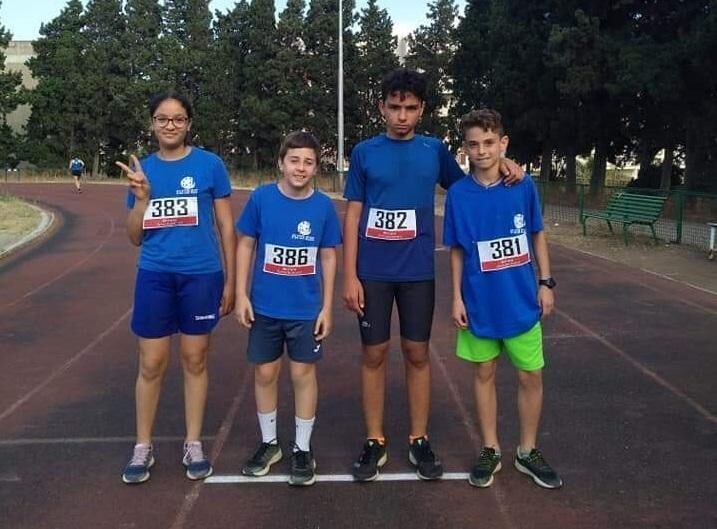 RC348 Gruppodi Atleti Ragazzi