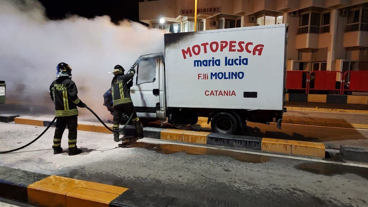 Incendio Vigili Fuoco Villa San Giovanni