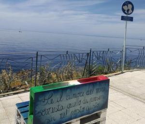 Kiss Me Please Bagnara Calabra 1