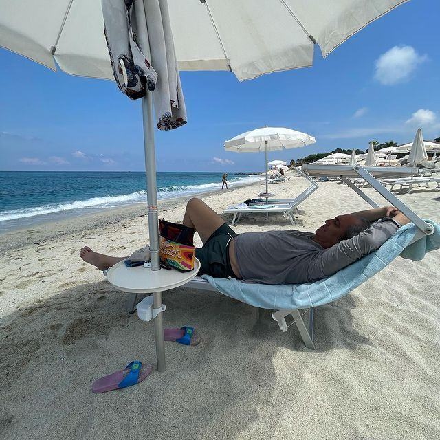 Simona Ventura Vacanza Capo Vaticano 2