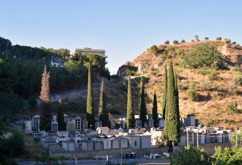Cimitero Cataforio 1