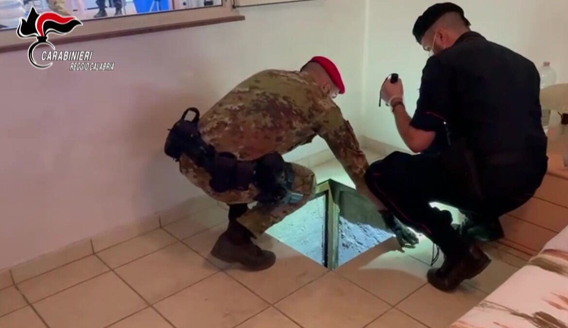 Carabinieri Bunker 1