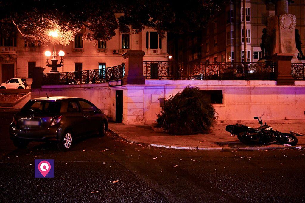 Incidente Via Marina Moto Auto (1)