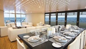 Ocean Pearl 5