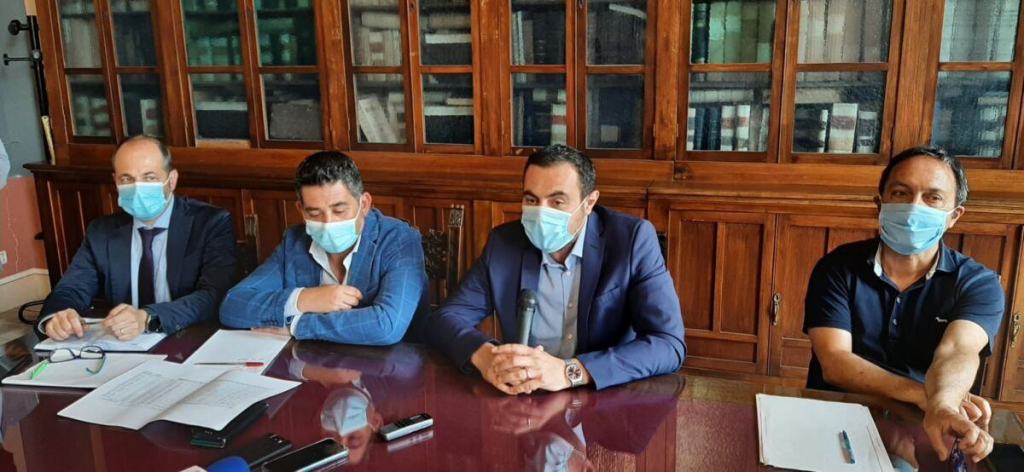 Riunione Rifiuti Fuda Ambiente Metro City