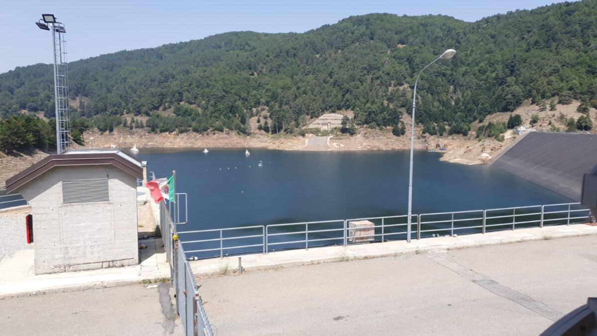 A7784C7E 25E2 49A3 9548 55DAB5B7F428