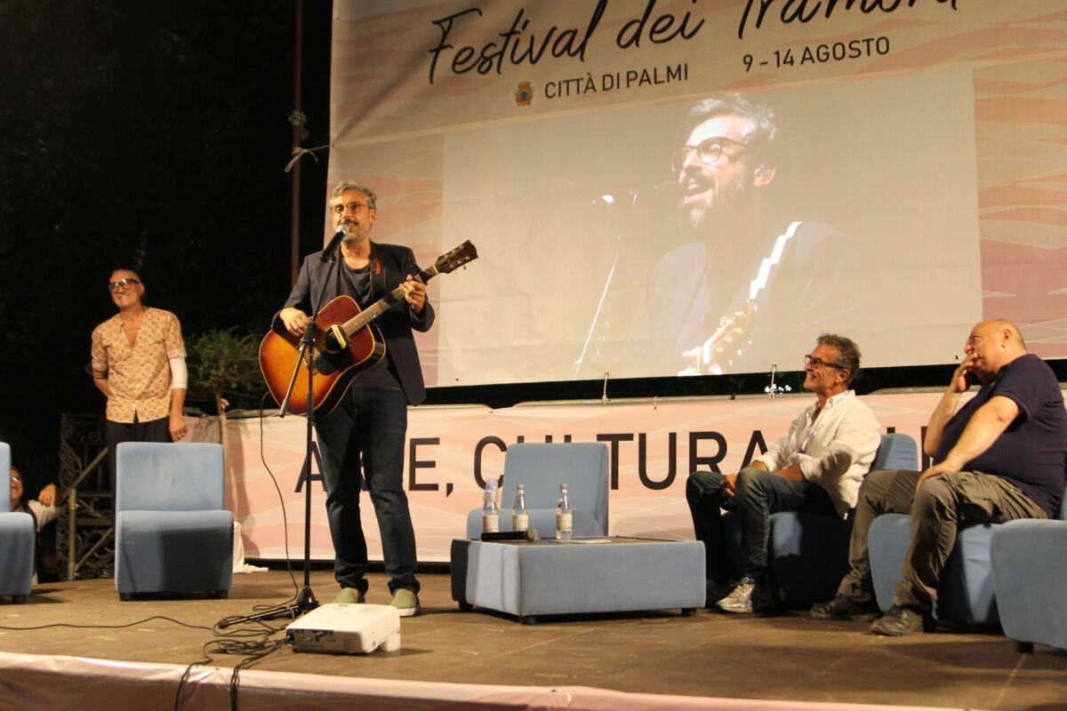 Festival Dei Tramonti Dario Brunori