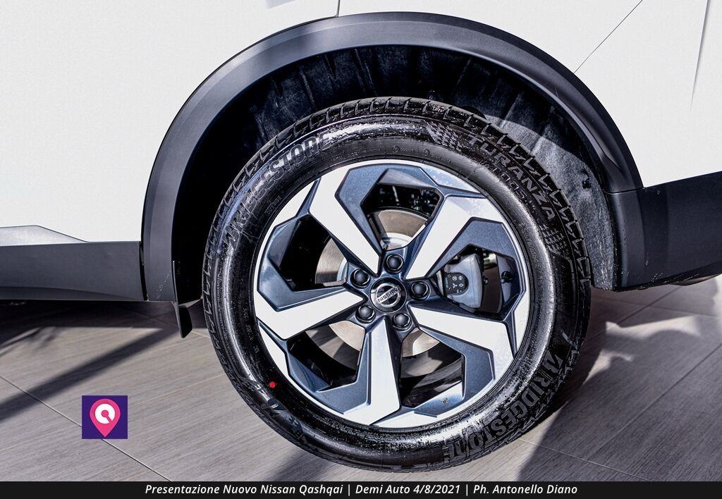 Nissan Qashqai Demi Auto (11)