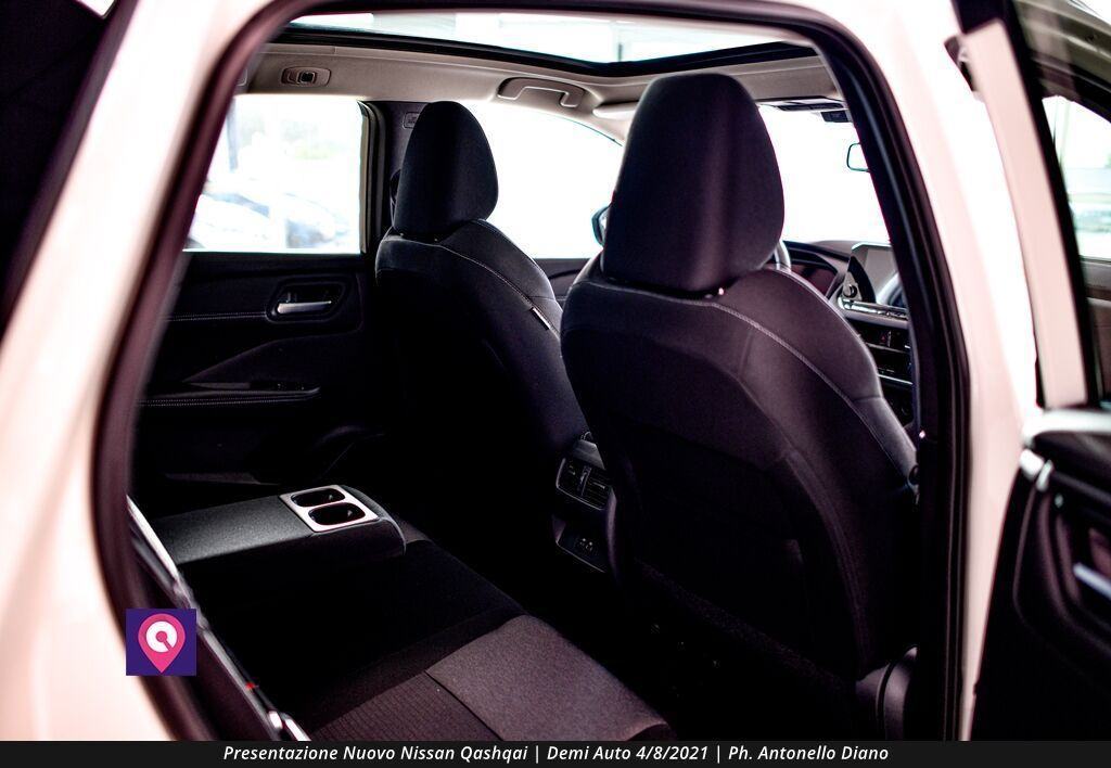 Nissan Qashqai Demi Auto (17)