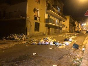 Barricate Rifiuti (2)