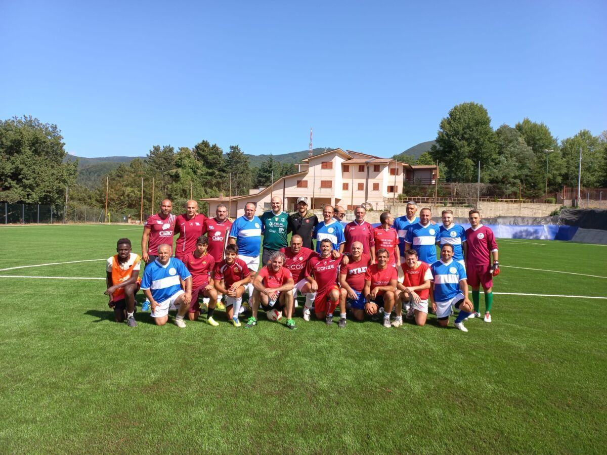 Campo Da Calcio A 11 Cucullaro