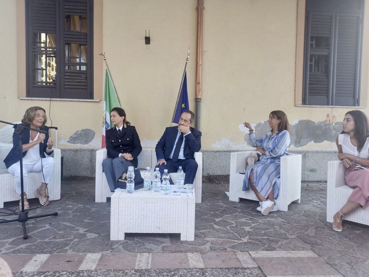 687D5D0F D092 4136 A1F1 BEB71AE69501