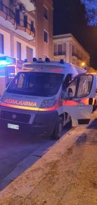 Atto Vandalico Ambulanza CRI 4