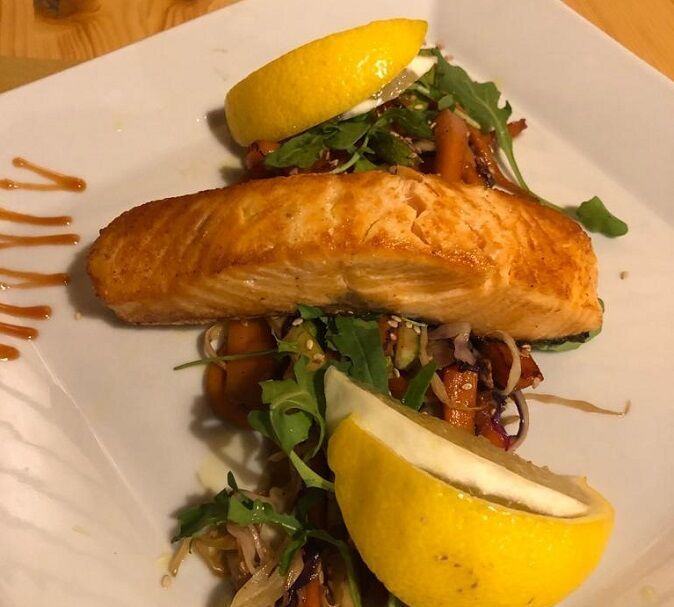 Hostaria Salmone