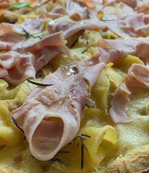 Pinsa Porchetta E Patate