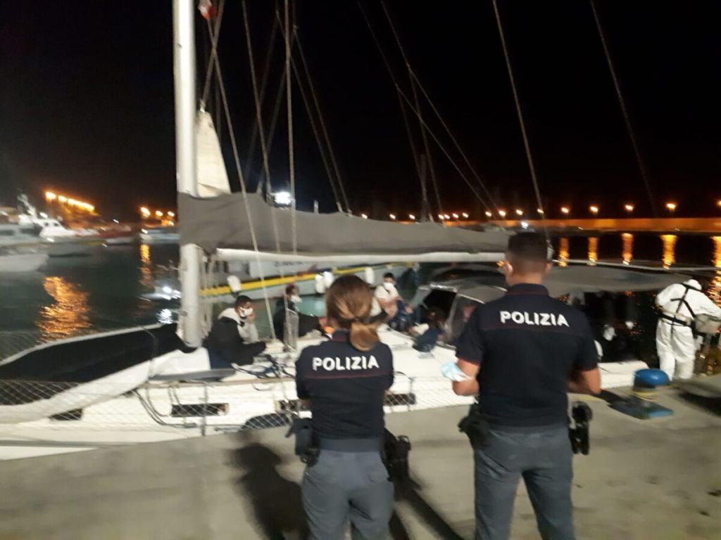 Sbarchi Migranti