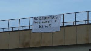 Striscioni Green Pass 5