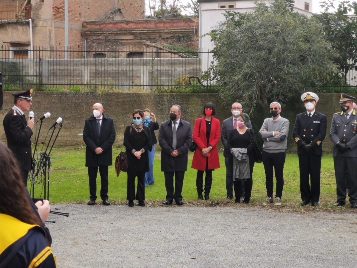 Bambini Scuola Albero Futuro Falcone 6