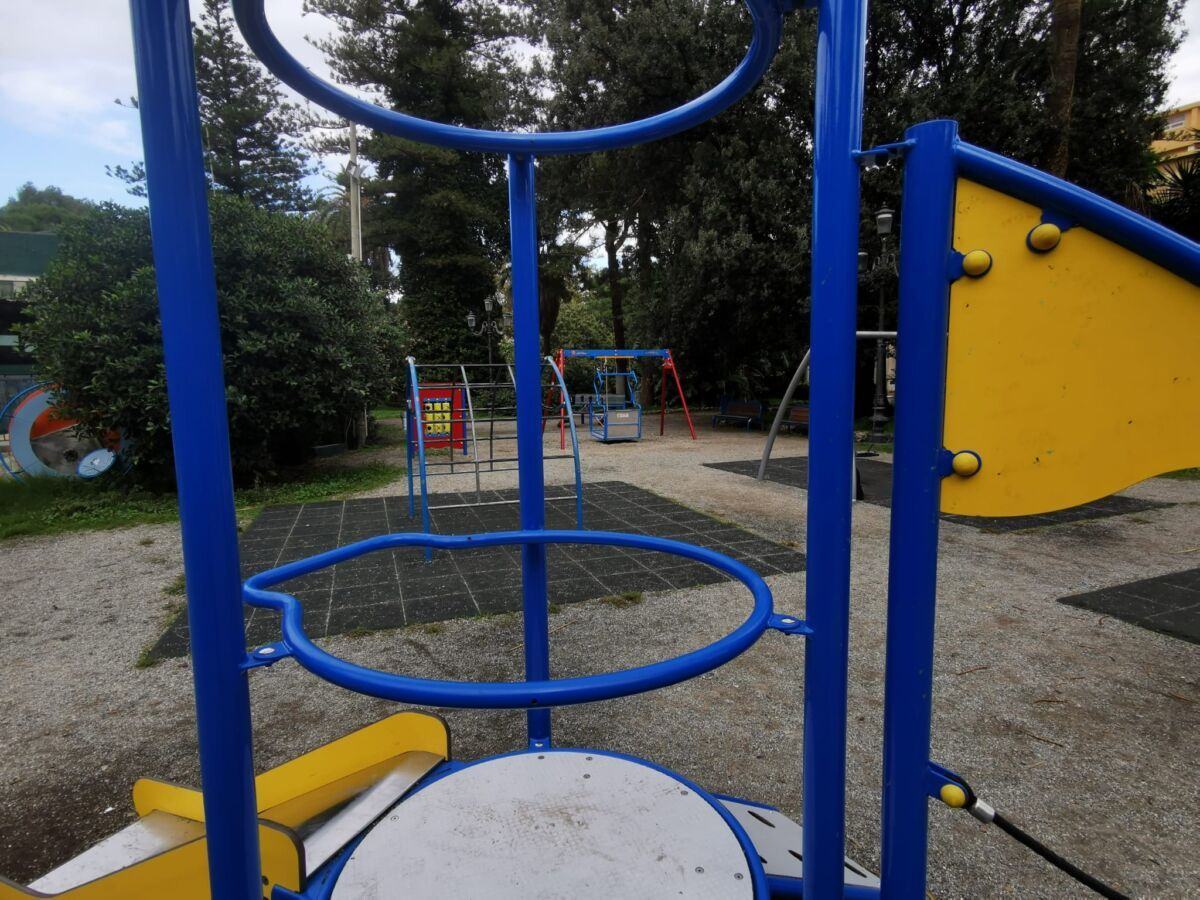 Giostrina Coop Libero Nocera Villa Comunale Reggio Calabria 1