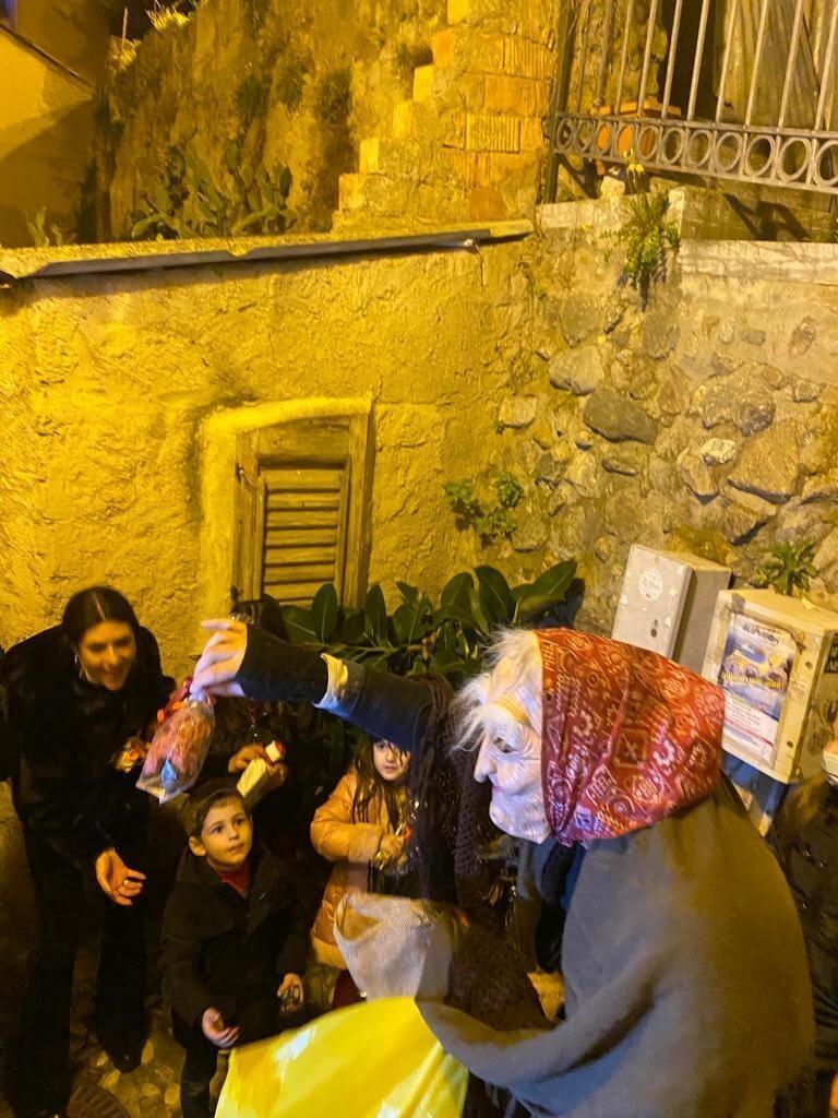 BEFANA CHIANALEA (3)