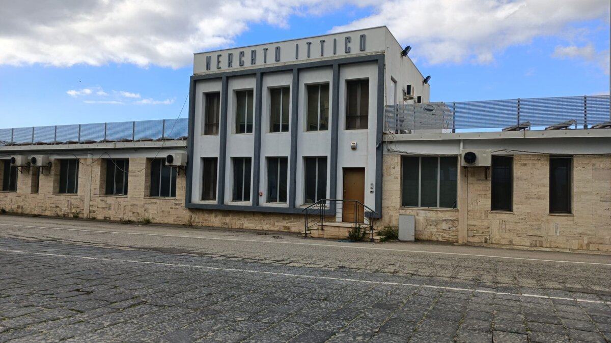 Mercato Ittico Porto Reggio Calabria