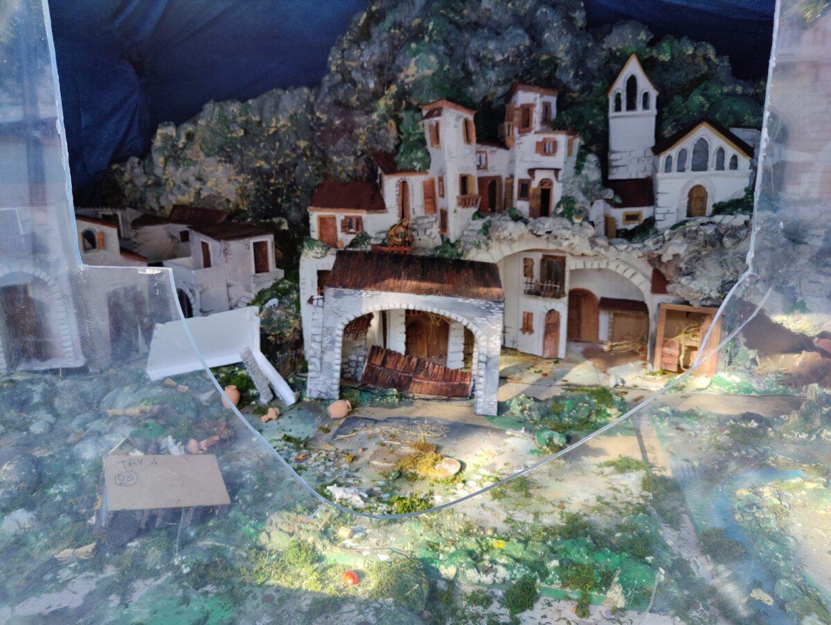 Presepe Vandalizzato Reggio Calabria (4)