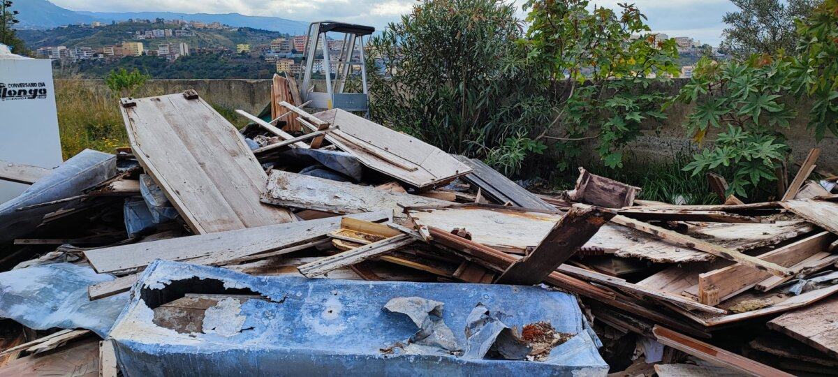 Bare Cimitero Lavori