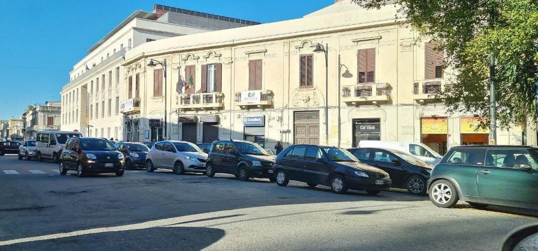 File Benzinai Reggio Calabria (2)
