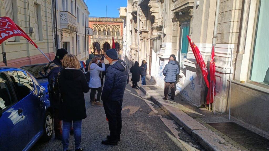Protesta Asp Via Diana