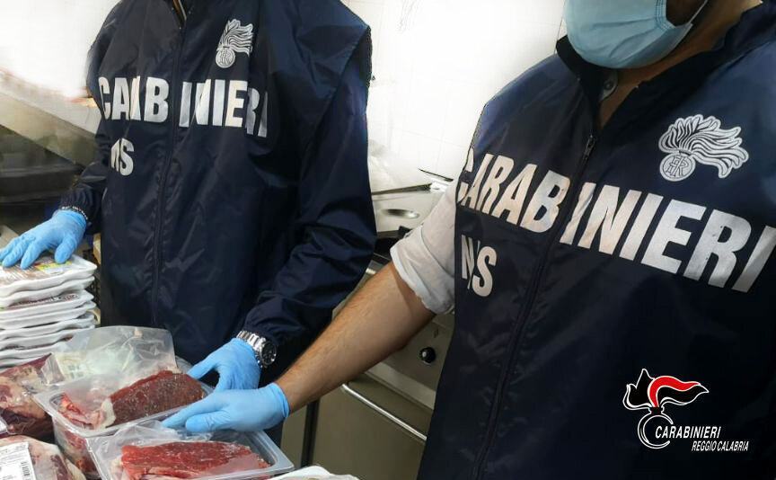 Reggio Calabria Cibo Congelato E Mal Conservato, I Carabinieri Del NAS Deferiscono La Titolare Di Una Macelleria E Sequestrati 80 Kg Di Carne 