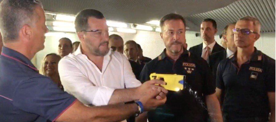 Salvini Taser