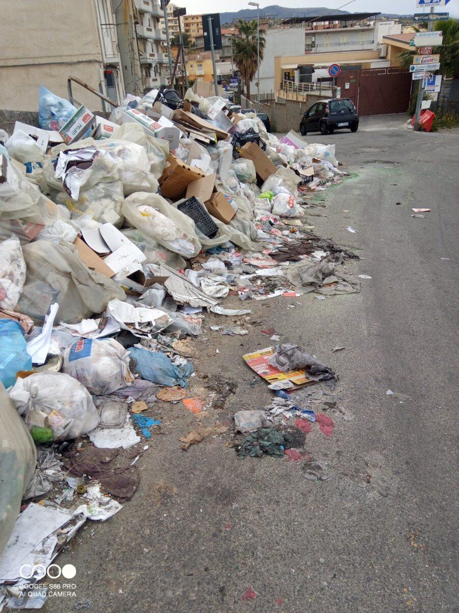 Spazzatura Rifiuti Reggio Calabria