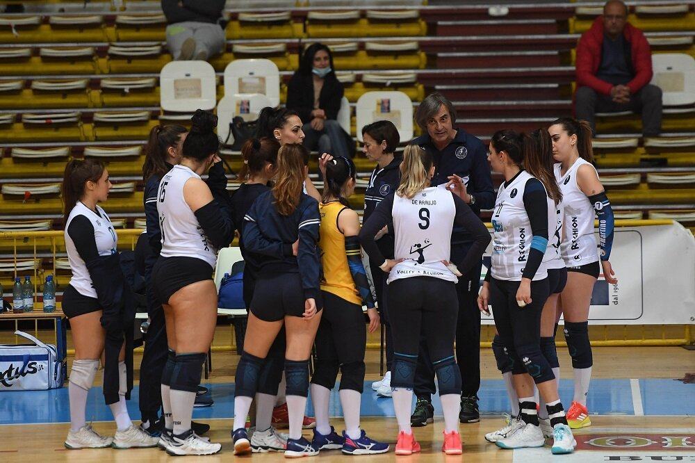 Reghion Volley Time Out