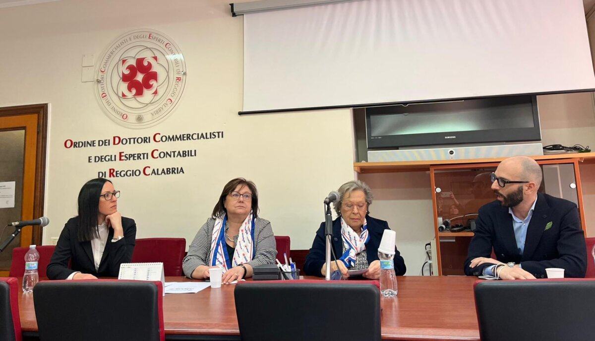 Giovani Avvocati E Commercialisti E Adspemfidas