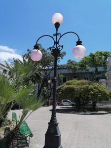 Lampione Piazza De Nava