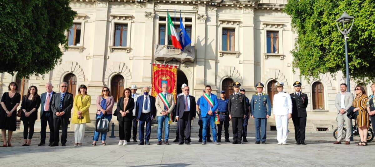Minuto Di Silenzio Piazza Italia