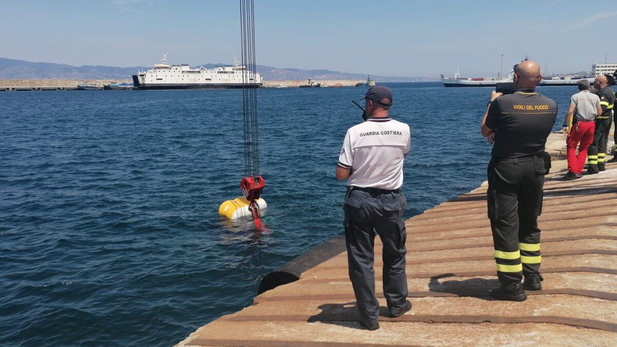 Auto Porto Guardia Costiera 3