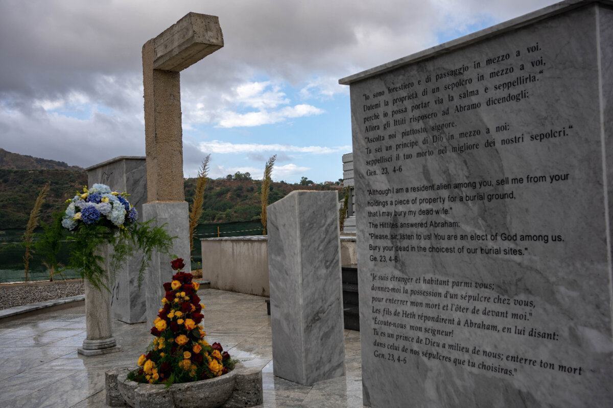 Cimitero Migranti 7