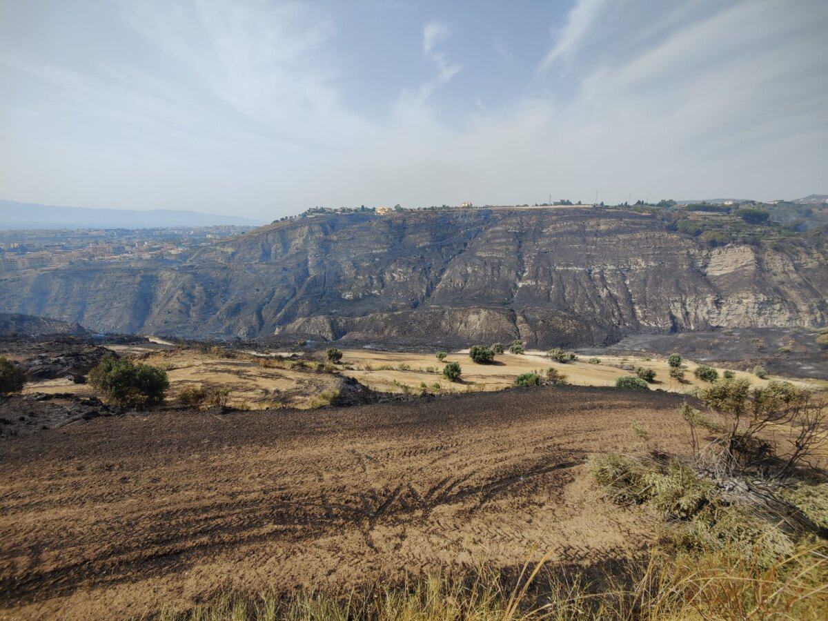 Incendio Contrada Saracinello Morloquio