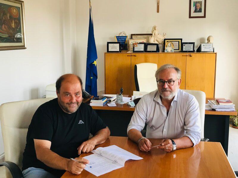 FRANCESCO GULLI' CON IL SINDACO GIOVANNI VERDUCI 7 LUGLIO 2022