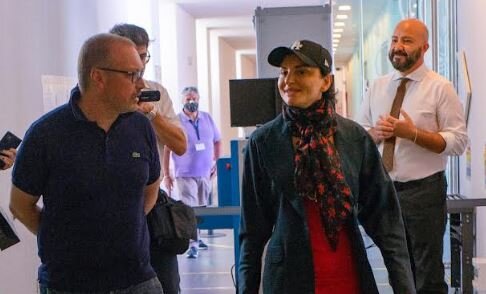 Arisa Versace Malacrino 1