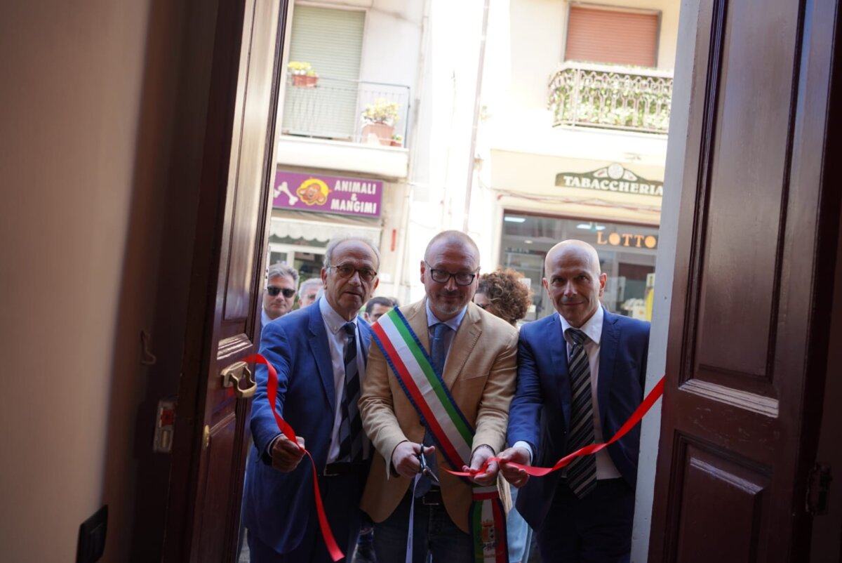 Bene Confiscato Macramè 2