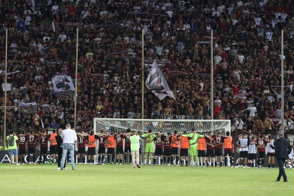Coro Reggina Curva Sud