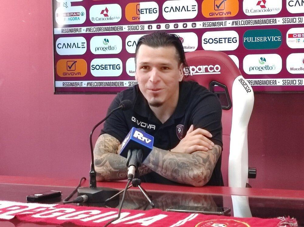Santander Attaccante Reggina