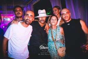 Gitano Reunion Club House Rose Cafè 102