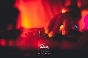 Gitano Reunion Club House Rose Cafè 104