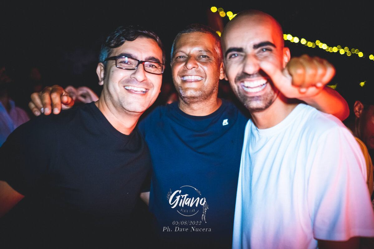 Gitano Reunion Club House Rose Cafè 14