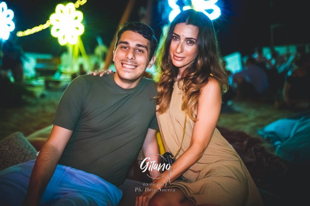 Gitano Reunion Club House Rose Cafè 2