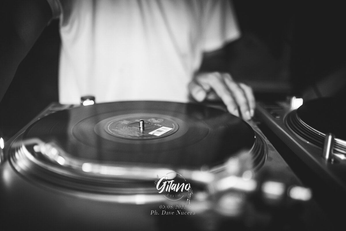 Gitano Reunion Club House Rose Cafè 4